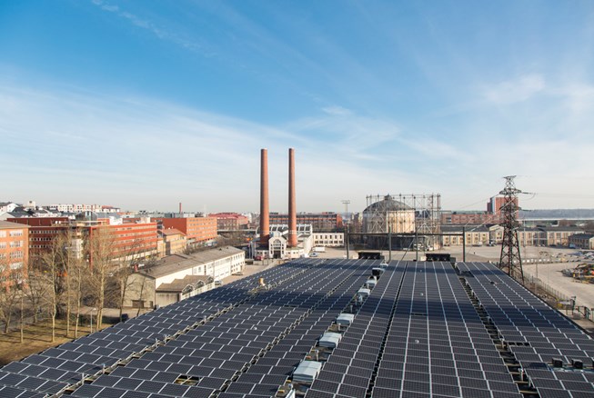 Suvilahden aurinkovoimala tuottanut sähköä yli vuoden Suvilahden aurinkovoimala tuottanut sähköä yli vuoden