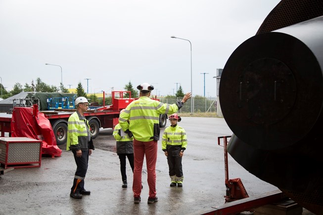 Hallittua säpinää - mittava vuosihuolto Vuosaaressa