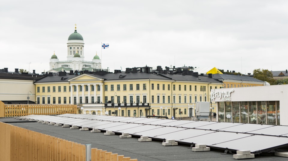 aurinkovoimala Allas Sea Pool -merikylpylä